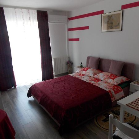 Hanifa Apartmani Rovinj Extérieur photo